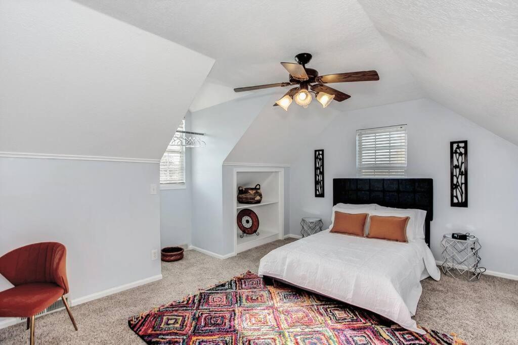 Wow! Spacious Retreat & Amazing Yard 2400+4Bd/3Bth Wichita Exteriér fotografie