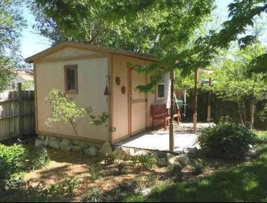 Wow! Spacious Retreat & Amazing Yard 2400+4Bd/3Bth Wichita Exteriér fotografie